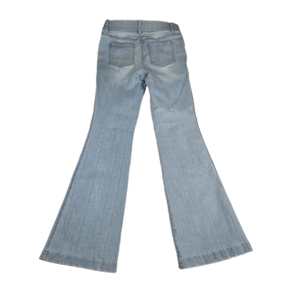 Spanx Jeans Womens Size Medium Petite EveryWear Pull On Flare Retro Light Wash - Picture 2 of 8